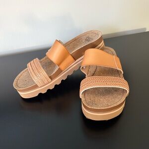 Reef Women's Tan Slide Sandals